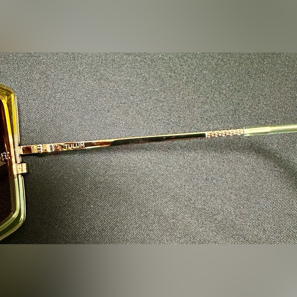 Brand New TOMS “Tulum” Bright Gold Laminate Gradient Brown Oversized Sunglasses - Picture 5 of 8